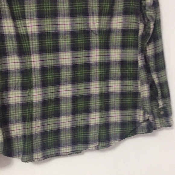 Eddie Bauer Plaid Button Down Shirt - Picture 8 of 10